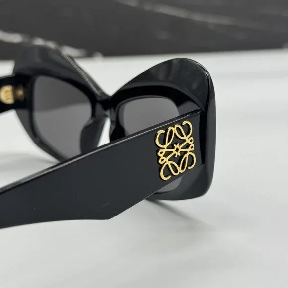 NEW LOEWE LW40128I 01A BLACK/GRAY WOMEN SUNGLASSES LOEWE display picture 2